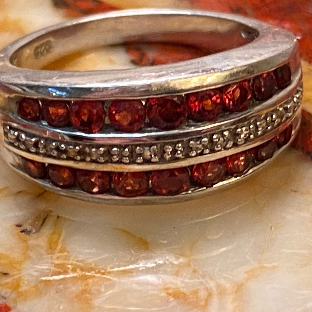 Mozambique Garnet Ring